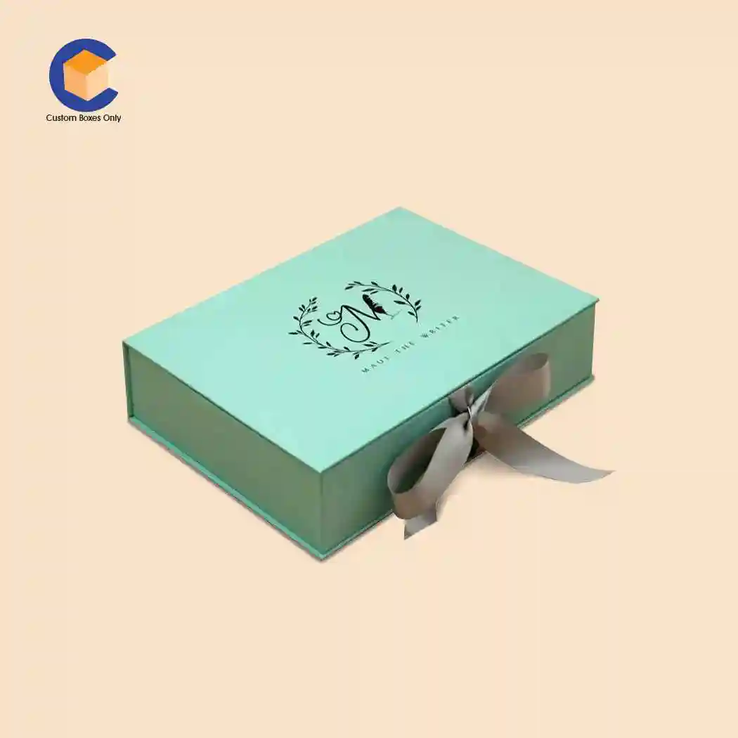 luxury-apparel-boxes-designs